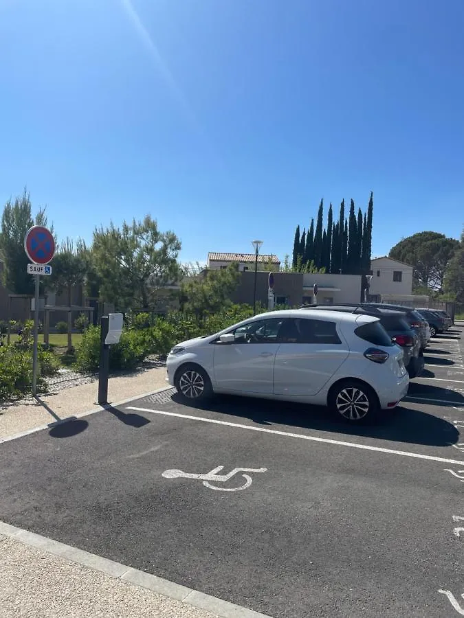 Domitys Les Tourmalines Aparthotel Carpentras